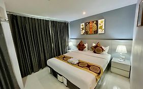 Top High Airport Link Hotel, Bangkok